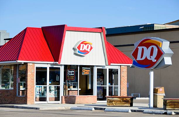 Does Dairy Queen Take Apple Pay? (What You Should Know)